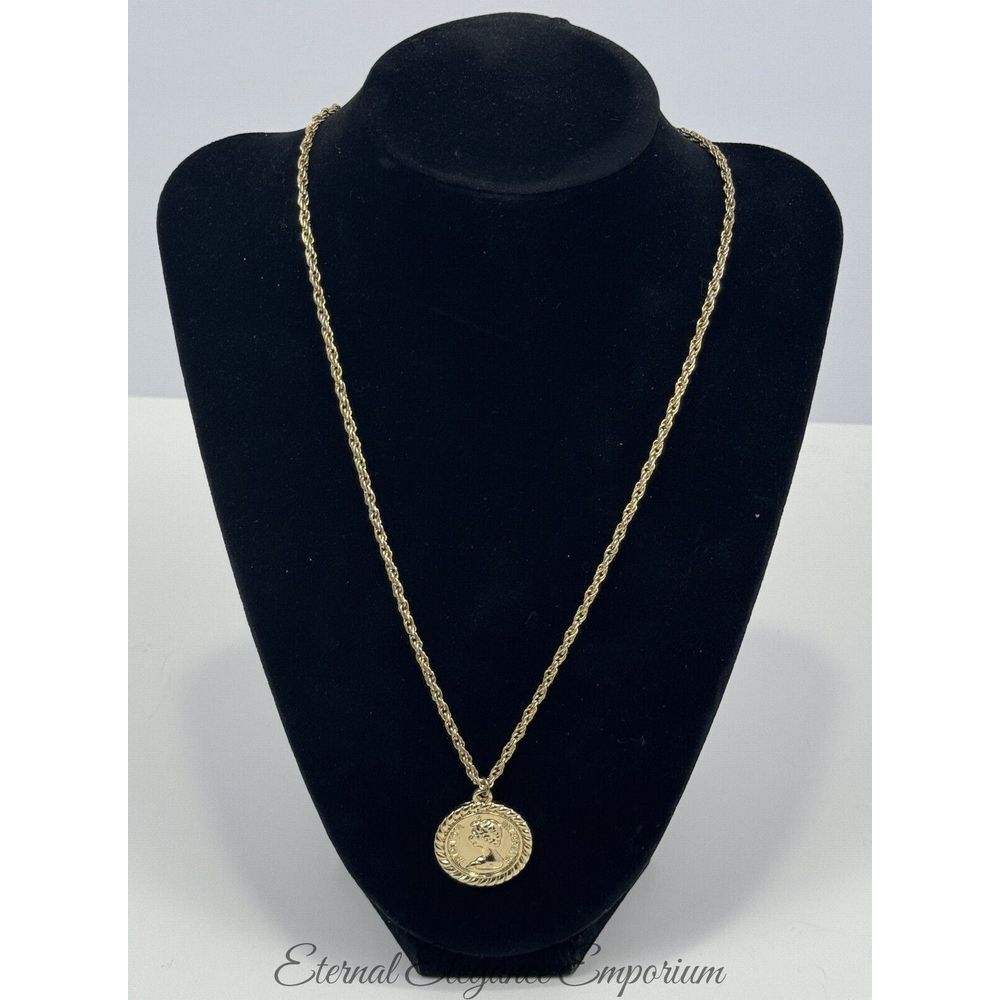 Gold Rope Chain Necklace with Tree of Life Pendant Symbolic Jewelry 18"